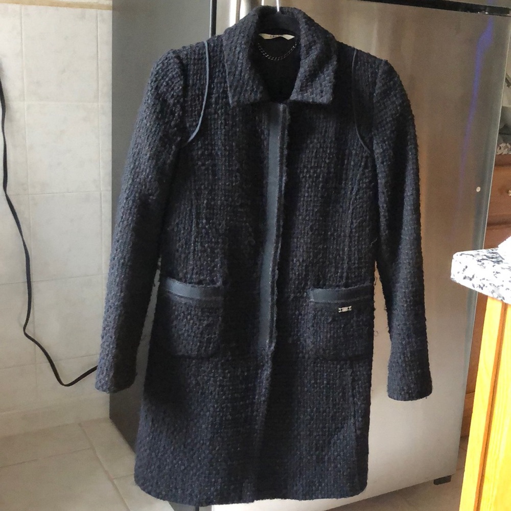 LIU JO Women’s coat in black
